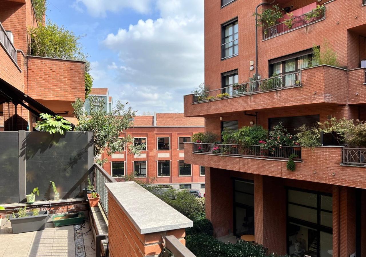 La Casa Di Charlie - Stazione Centrale Milan Exterior photo